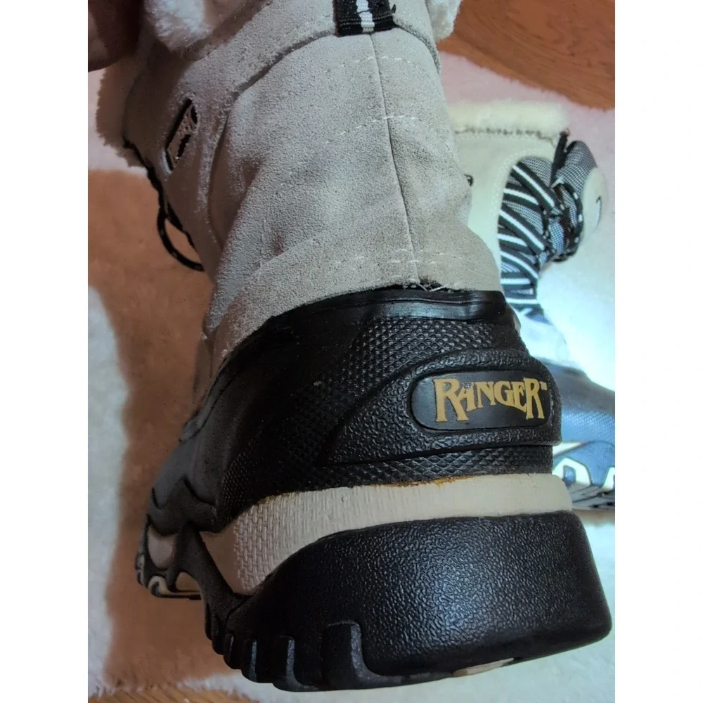 Ranger Winter Snow Boots Lace Duck Boot Black/White Sz US 9 Women Thermolite GUC
